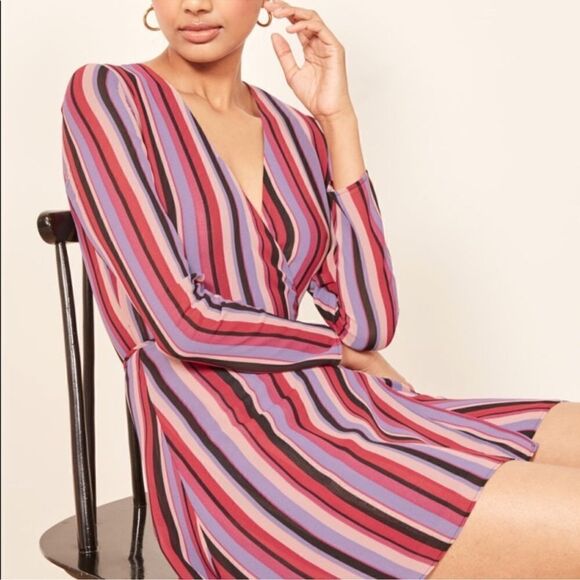 REFORMATION Gjelina Wrap Mini Dress - Picture 3 of 9